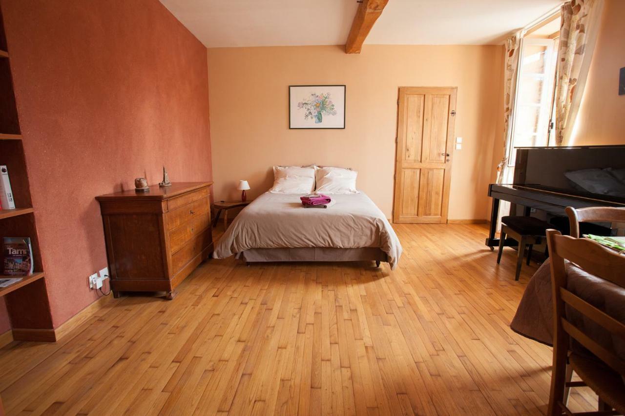 Au Coeur De Montastruc-La-Conseillere - Chambres D'Hotes Exterior foto