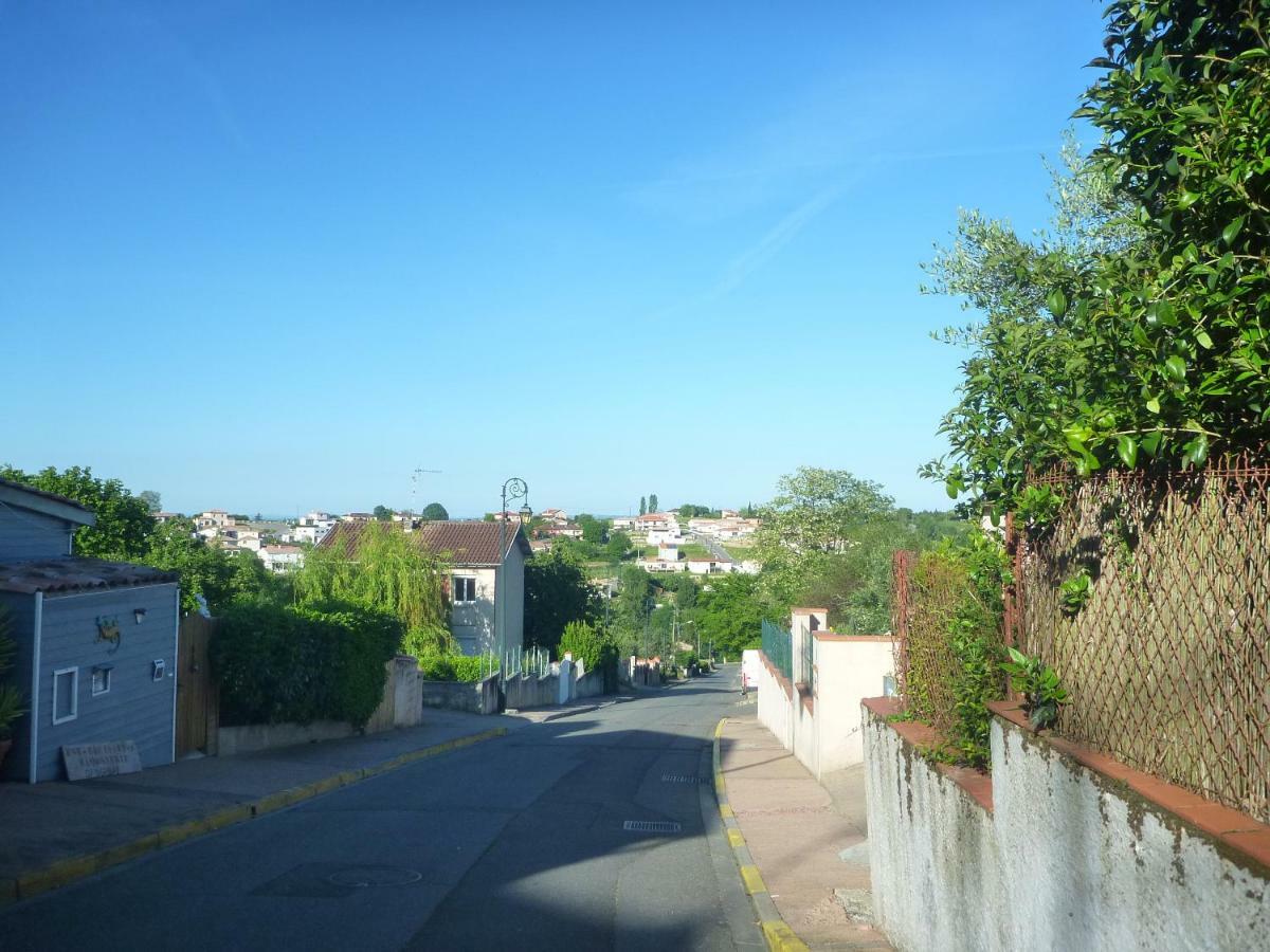Au Coeur De Montastruc-La-Conseillere - Chambres D'Hotes Exterior foto