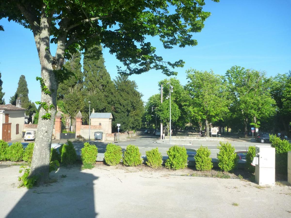 Au Coeur De Montastruc-La-Conseillere - Chambres D'Hotes Exterior foto